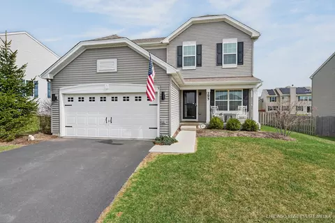 295 Monarch Ln, Volo, IL 60020