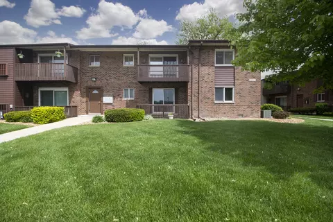 18079 Live Oak Ct #1616, Tinley Park, IL 60477