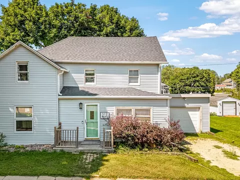 Exterior - 312 N Stanton St, Davis, IL 61019 photo 3 of 9