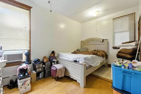 Bedroom - Undisclosed, Chicago, IL 60651 photo 5 of 7