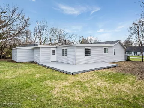 Exterior - 2217 Ruby St, Melrose Park, IL 60164 photo 3 of 4