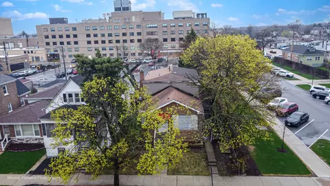 View/Area - 2313 E 92nd St, Chicago, IL 60617 photo 1 of 1