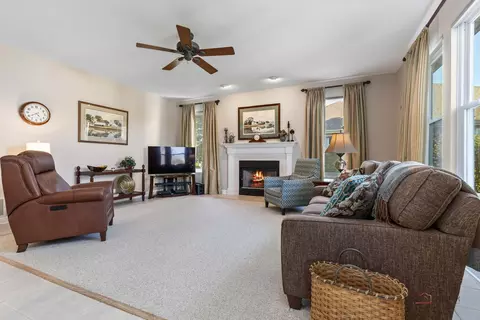 2235 Bellview Ct, Gurnee, IL 60031 photo 6