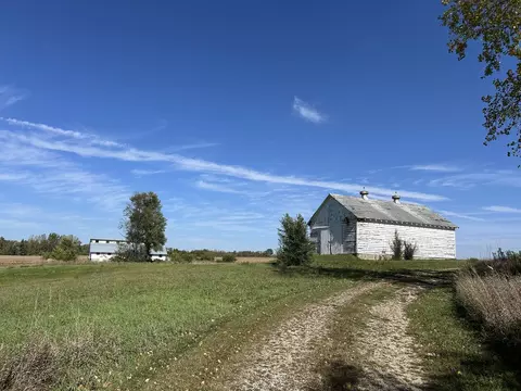 Exterior - 16104 Mcguire Rd, Harvard, IL 60033 photo 3 of 9