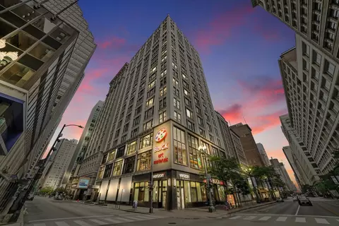 8 W Monroe St #1604, Chicago, IL 60603