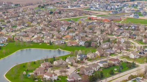 View/Area - 13364 Wellesley Ct, Plainfield, IL 60585 photo 8 of 10