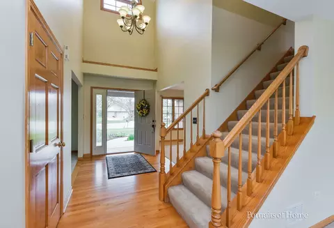 Entry Way - 13364 Wellesley Ct, Plainfield, IL 60585 photo 1 of 1