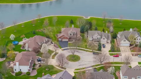 View/Area - 13364 Wellesley Ct, Plainfield, IL 60585 photo 5 of 10