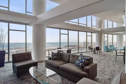 Living - 100 E 14th St #903, Chicago, IL 60605 photo 4 of 4