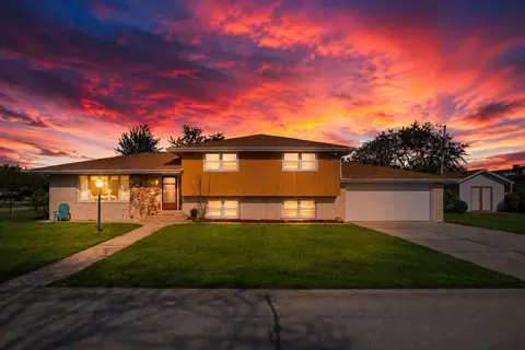 10459 S 81st Ave, Palos Hills, IL 60465