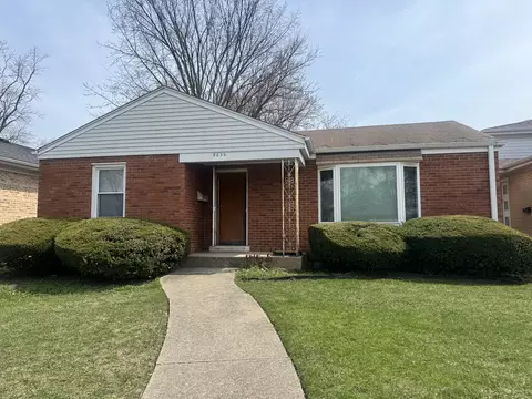 8635 Drake Ave, Skokie, IL 60076