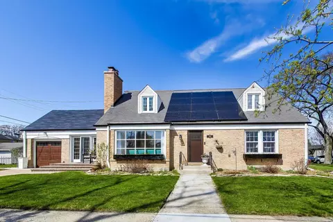 202 N Chester Ave, Park Ridge, IL 60068