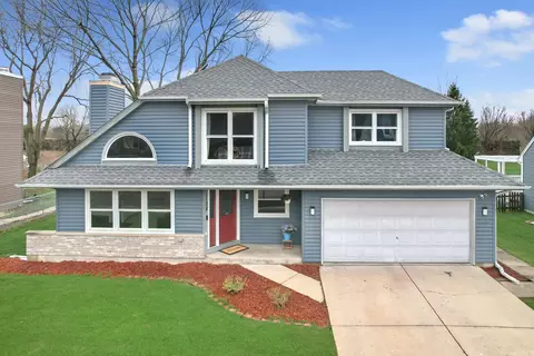 1108 Almond Dr, Aurora, IL 60506