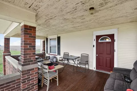 Exterior - 78 E 1180th St, Altona, IL 61414 photo 2 of 14