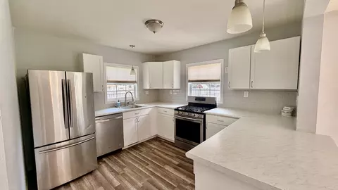 Kitchen - 39 Ridge Rd, Centralia, IL 62801 photo 1 of 1