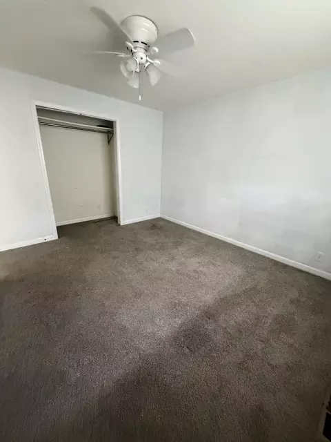 Bedroom - 39 Ridge Rd, Centralia, IL 62801 photo 3 of 3