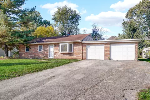 5720 S Madison St, Hinsdale, IL 60521