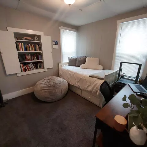 Bedroom - 1804 17 St, Viola, IL 61486 photo 1 of 4