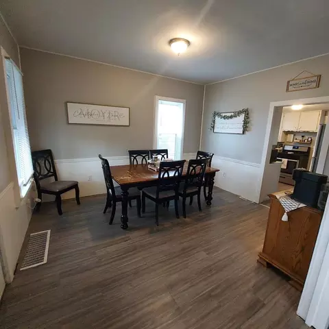 Dining - 1804 17 St, Viola, IL 61486 photo 1 of 3