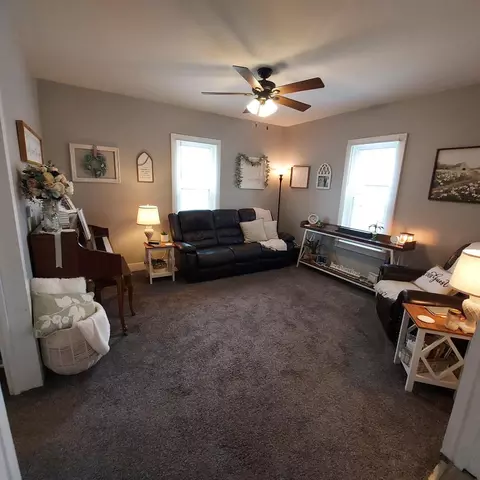 Living - 1804 17 St, Viola, IL 61486 photo 1 of 2