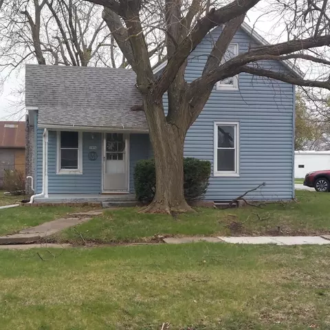 Exterior - 1804 17 St, Viola, IL 61486 photo 1 of 2
