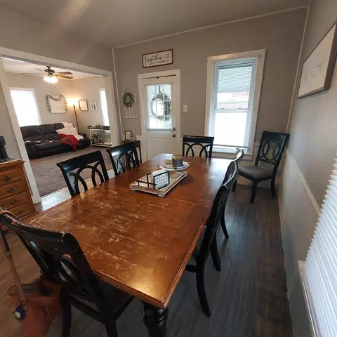 Dining - 1804 17 St, Viola, IL 61486 photo 3 of 3