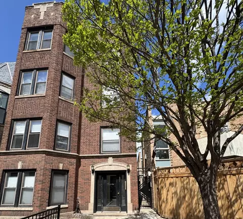 722 W Oakdale Ave #1R, Chicago, IL 60657