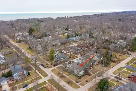 View/Area - 249 E Sheridan Pl, Lake Bluff, IL 60044 photo 2 of 7