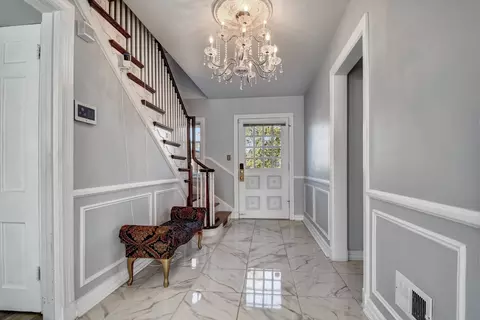 Entry Way - 2001 W 103rd St, Chicago, IL 60643 photo 2 of 4