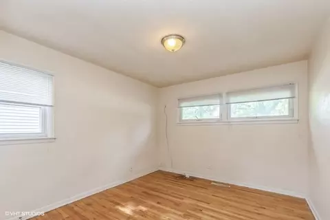 17948 Wentworth Ave, Lansing, IL 60438 photo 5