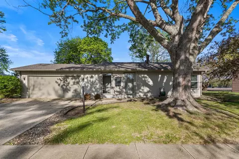 2501 Jordan Dr, Champaign, IL 61822