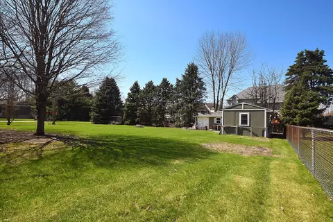 Exterior - 13050 S Elizabeth Dr, Plainfield, IL 60585 photo 13 of 15