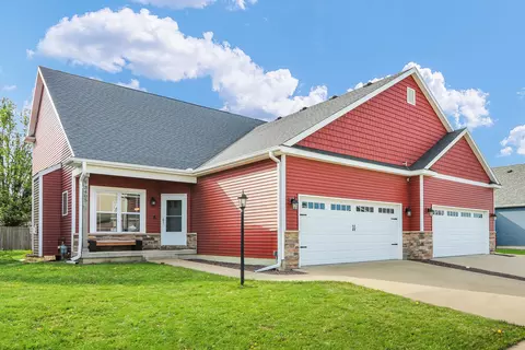 3405 Boulder Ridge Dr, Champaign, IL 61822