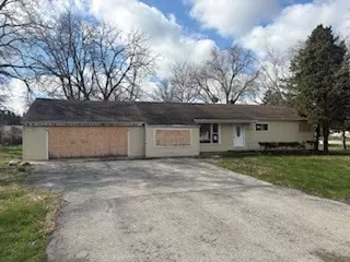 17 W531 Morningside Dr, Oakbrook Terrace, IL 60181