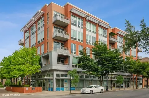 4846 N Clark St #510, Chicago, IL 60640