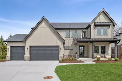 1113 Fox Wood Ln, Woodridge, IL 60517