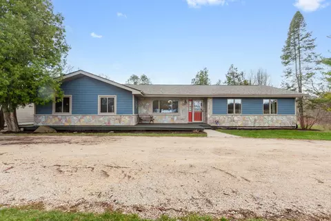 19203 Collins Rd, Marengo, IL 60152