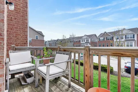 Exterior - 17 Grey Wolf Dr, Wheeling, IL 60090 photo 3 of 3