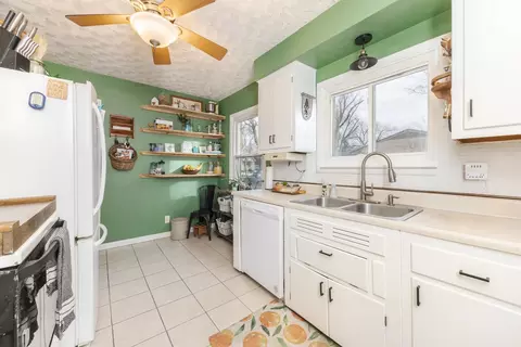 Kitchen - 1903 Croxton Ave, Bloomington, IL 61701 photo 2 of 3