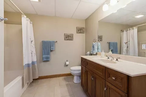 Bath - 3095 N 5000w Rd, Kankakee, IL 60901 photo 6 of 6