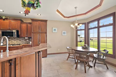 Kitchen - 3095 N 5000w Rd, Kankakee, IL 60901 photo 4 of 6