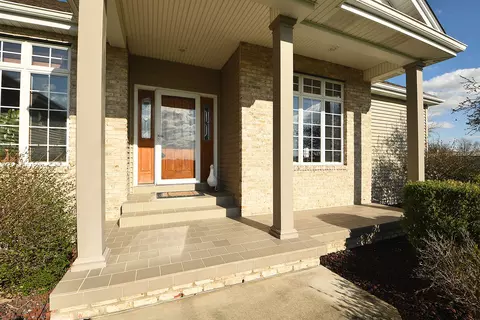 Exterior - 3095 N 5000w Rd, Kankakee, IL 60901 photo 2 of 11