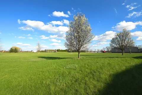 Exterior - 3095 N 5000w Rd, Kankakee, IL 60901 photo 9 of 11