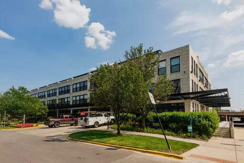 1151 W 15th St #241, Chicago, IL 60608