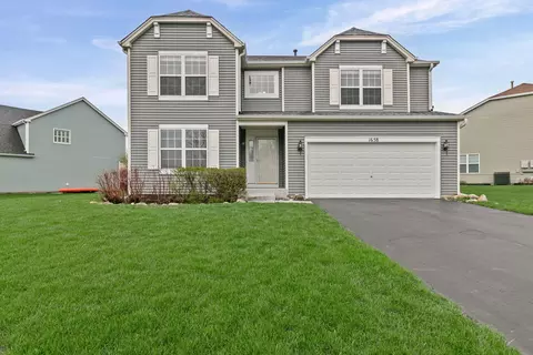 1658 Centennial Dr, Antioch, IL 60002