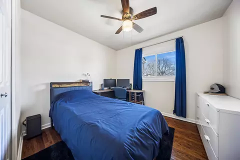 Bedroom - 1660 Jefferson Rd, Hoffman Estates, IL 60169 photo 3 of 3