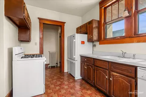 Kitchen - 427 E Benton St, Aurora, IL 60505 photo 2 of 2
