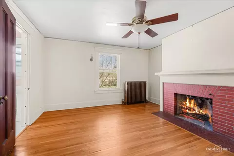 Other - 427 E Benton St, Aurora, IL 60505 photo 3 of 10