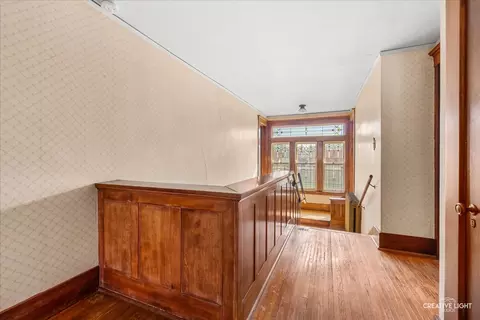 Entry Way - 427 E Benton St, Aurora, IL 60505 photo 4 of 5