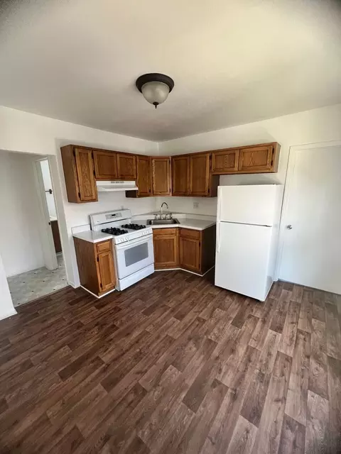 Kitchen - 273 S 3rd Ave, Kankakee, IL 60901 photo 1 of 2